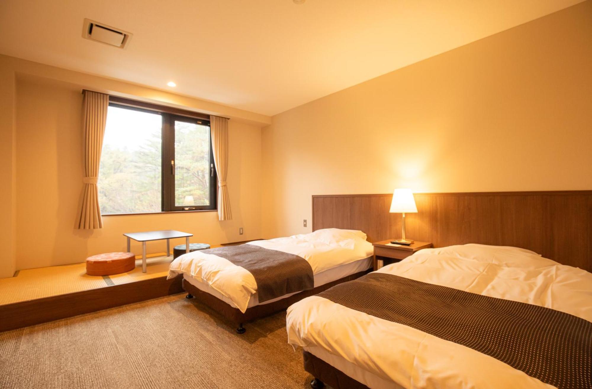 Motosu Phoenix Hotel Fujikawaguchiko Exteriör bild